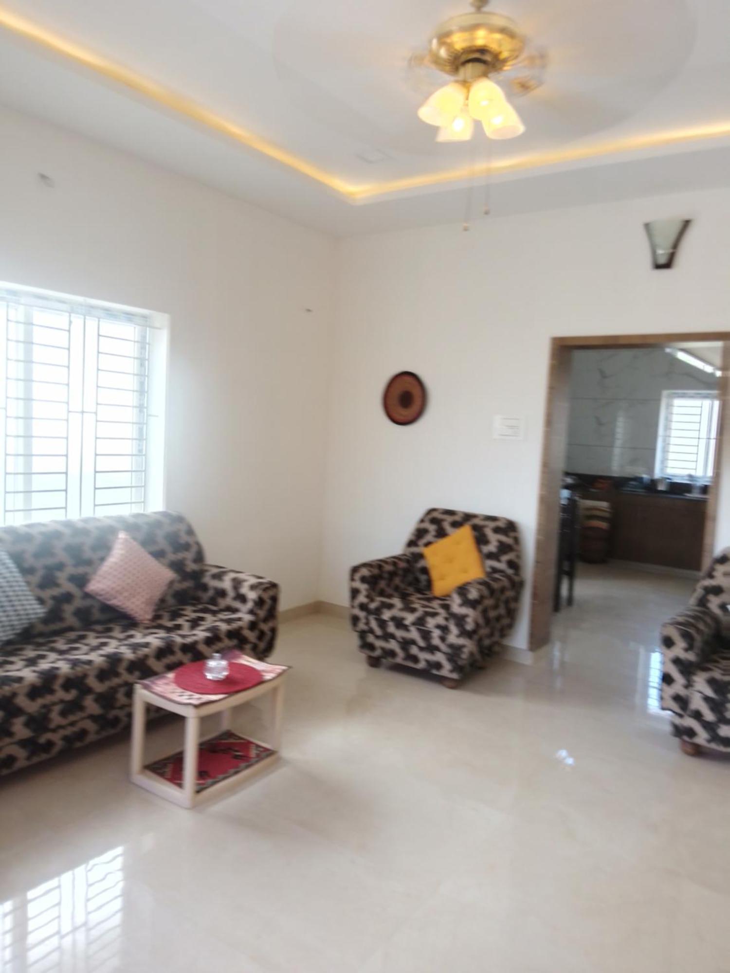 Shi'S 2Bhk Individual Villa @ Kojambuttúr Kültér fotó